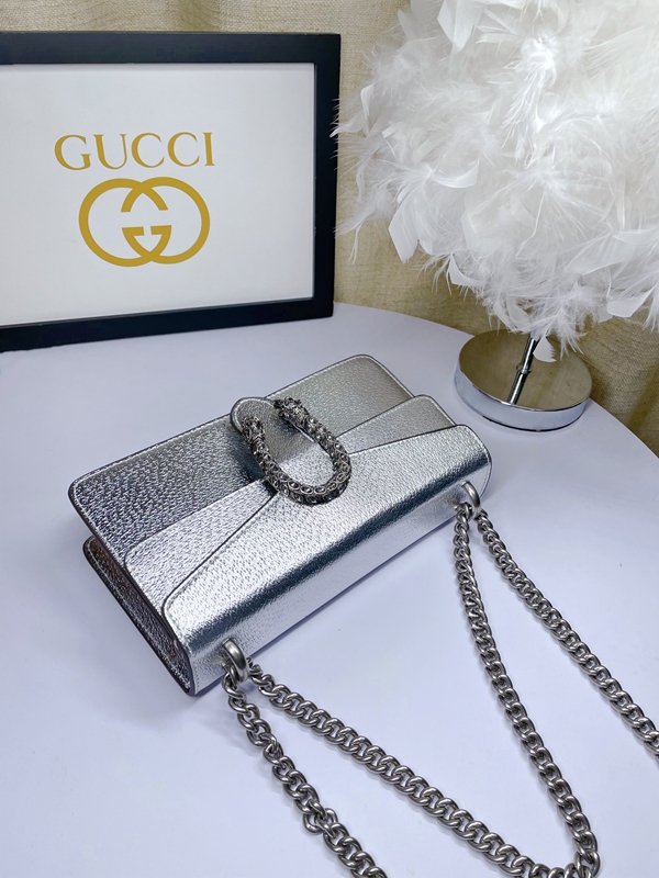 激安グッチバッグコピー角部分ディテール